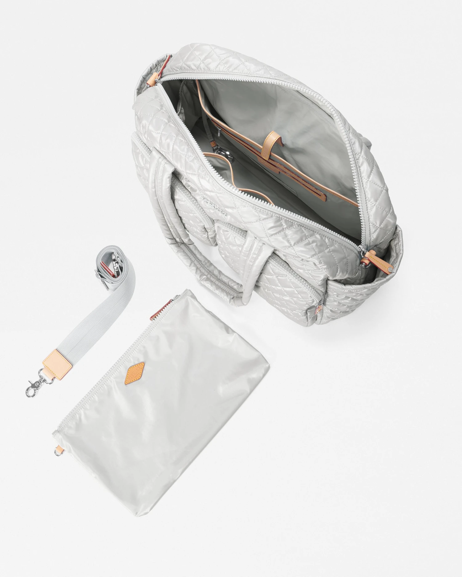 Oyster Metallic Nik 3 Oyster Metallic Nik - Image 3