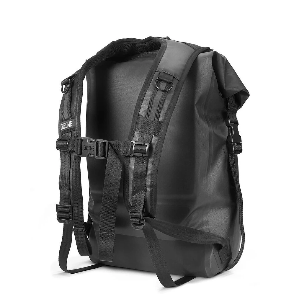 Chrome Industries Urban EX Rolltop 26L Backpack 4 Chrome Industries Urban EX Rolltop 26L Backpack - Image 4