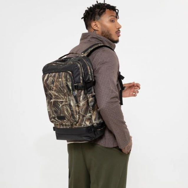 Eastpak Tecum Real Tree Camo - Large 1 Eastpak Tecum Real Tree Camo - Large
