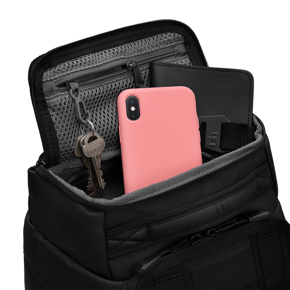 Douchebags The Strøm 20L Backpack 7 Douchebags The Strøm 20L Backpack - Image 7