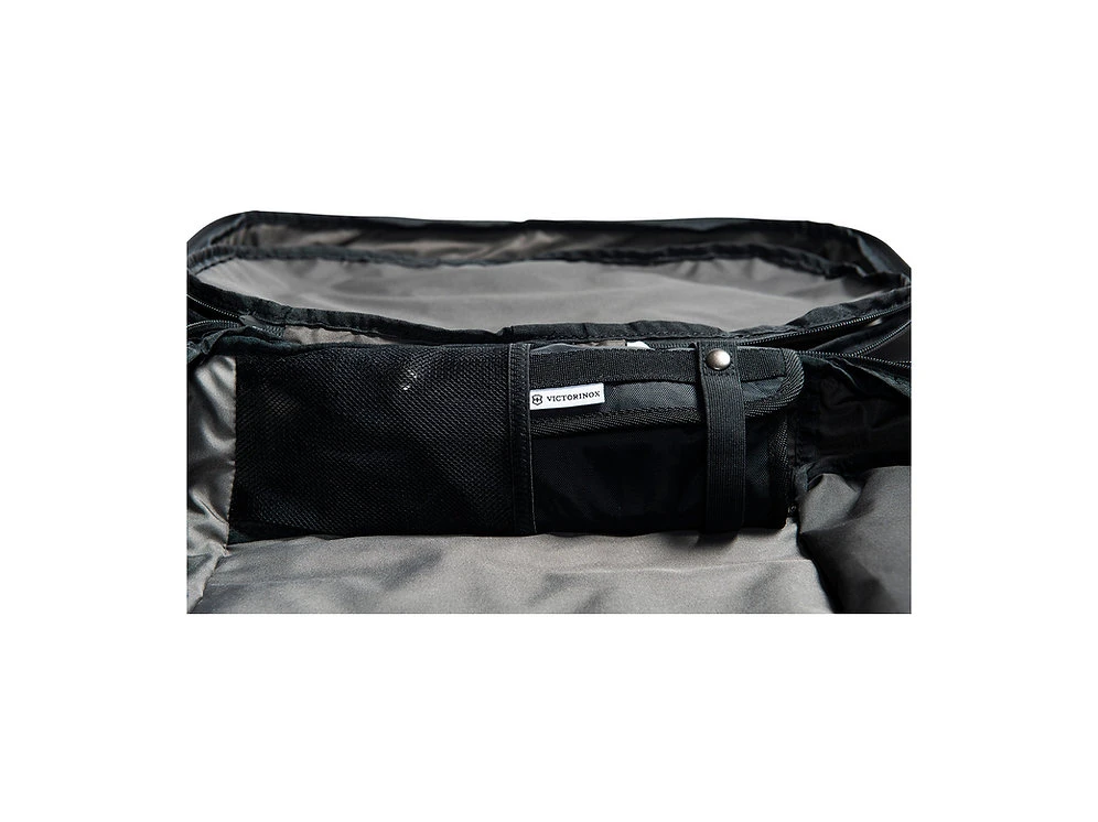 Victorinox Altmont Professional Deluxe Travel Laptop Backpack 7 Victorinox Altmont Professional Deluxe Travel Laptop Backpack - Image 7