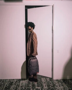 SPRAYGROUND MAGNETIC PULSE BACKPACK (DLXV) -Best Bags Store B5381 2 1