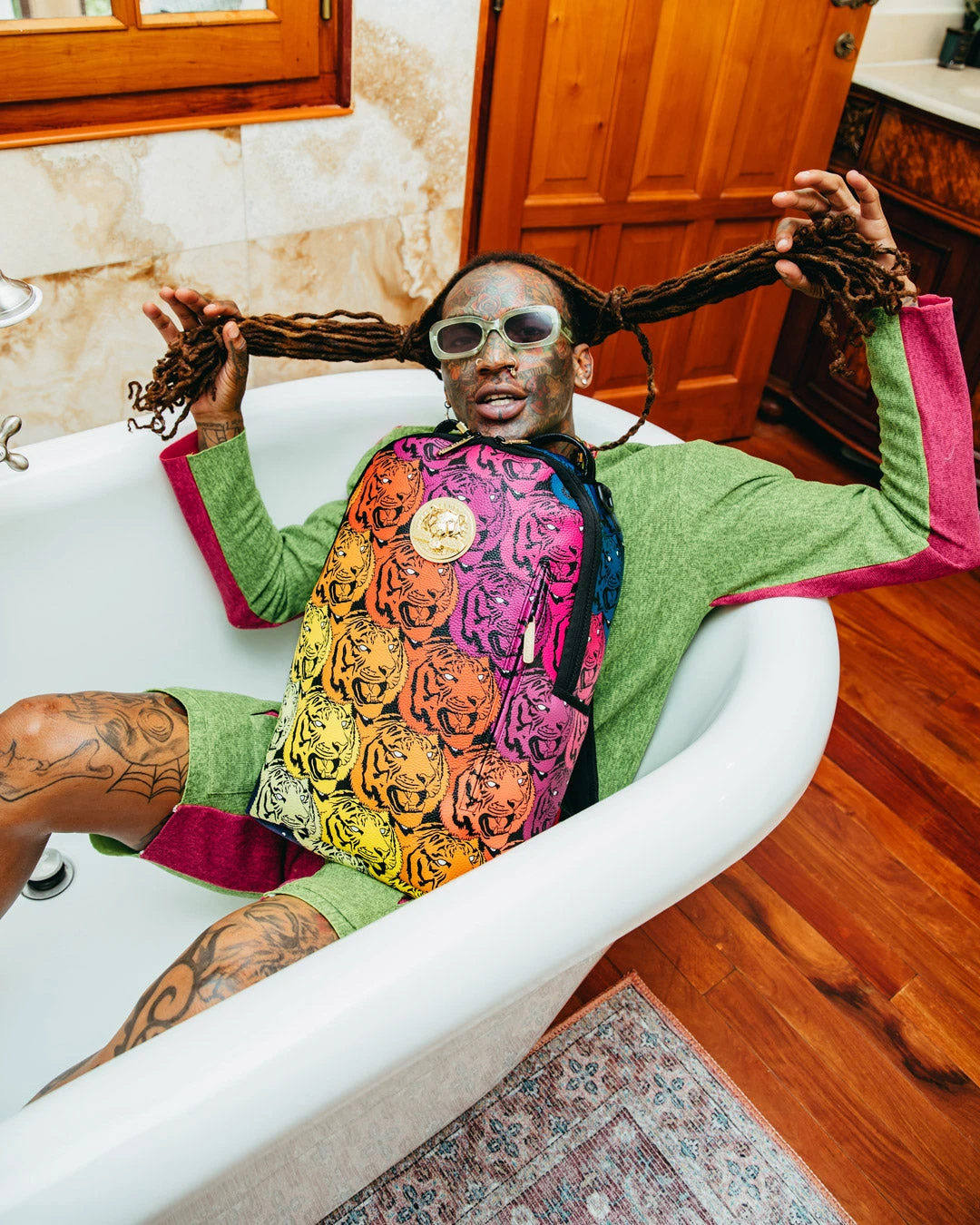 SPRAYGROUND TIGER ROAR GOLD PLATED BACKPACK 6 SPRAYGROUND TIGER ROAR GOLD PLATED BACKPACK - Image 6