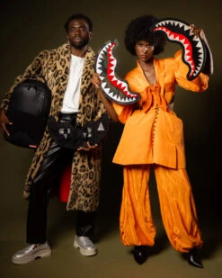 SPRAYGROUND VELCRO SHARK - 3 INTERCHANGEABLE SHARKS BACKPACK (DLXV) -Best Bags Store B5725 1 1